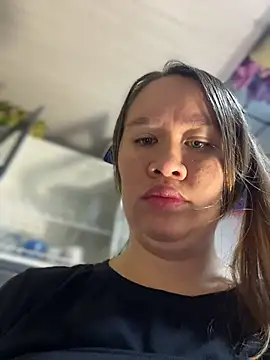 Emiily_lee's cam snapshot