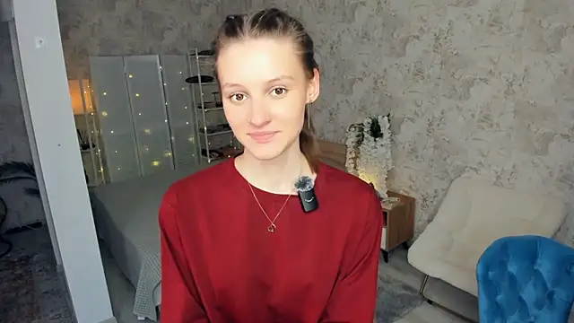 LianneBynon's cam snapshot