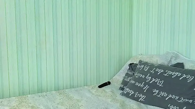 _Lily_'s cam snapshot