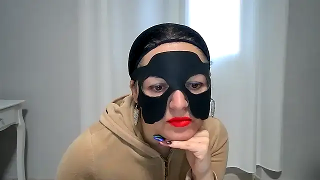 MagdaSweetishFeet's cam snapshot