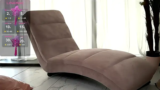 MysticLayla live sex cam