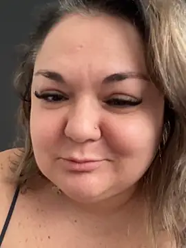 MikyVesela live sex cam