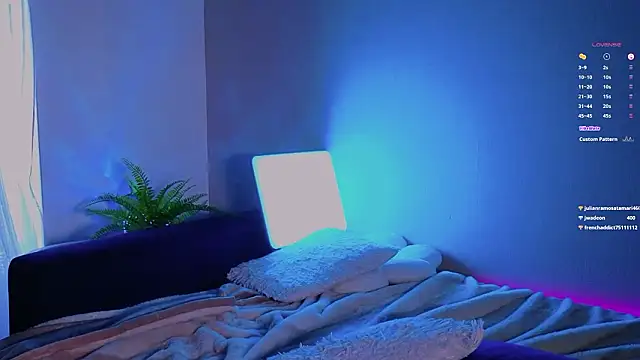 VirginiaHouston's cam snapshot