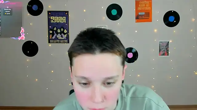 emi_fade's cam snapshot