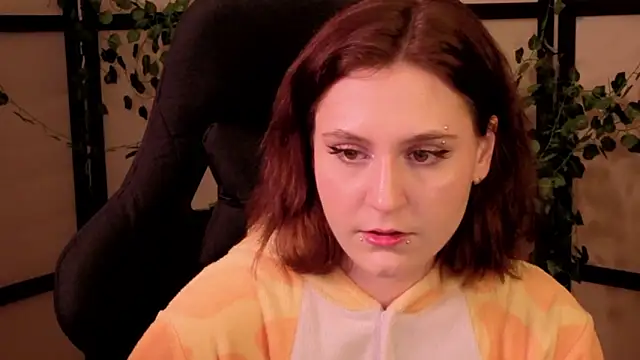 Diana_Flower's cam snapshot