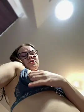 _CherryBloom_'s cam snapshot