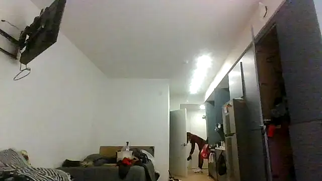 ItsBarbieBitcxxxx69's cam snapshot