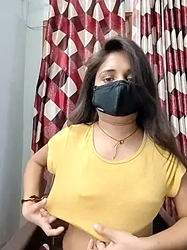 Ruhi_07's cam snapshot