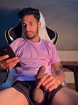 AjaxStar's cam snapshot