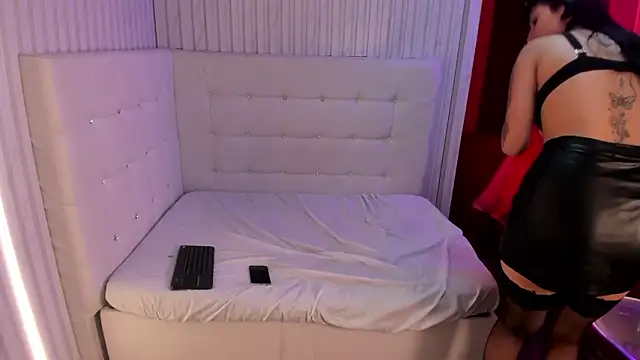 Mantis_winee's cam snapshot