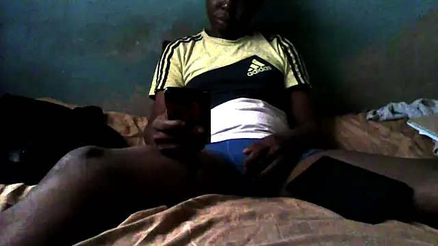 little__joy's cam snapshot