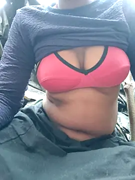 Queen_chayna's cam snapshot