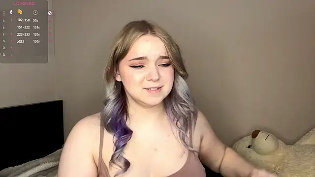 ZaraCreedon's cam snapshot