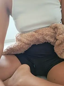 SexyErola27 live sex cam