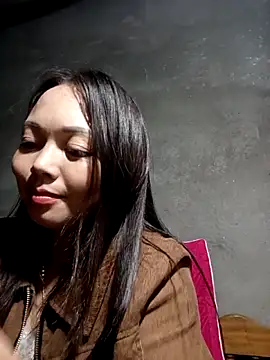 Rose-222's cam snapshot