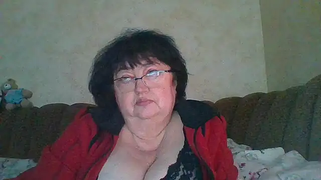 MilaSky5303's cam snapshot