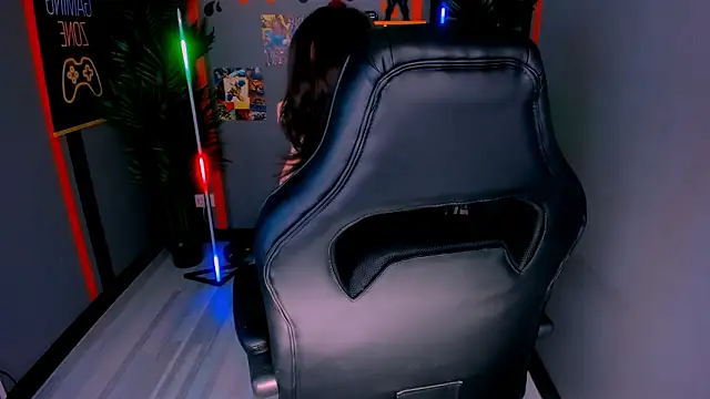 AnaMills's cam snapshot