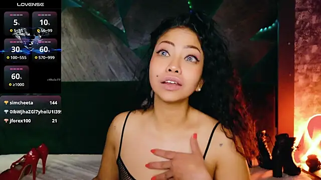 ElyaQuinn's cam snapshot