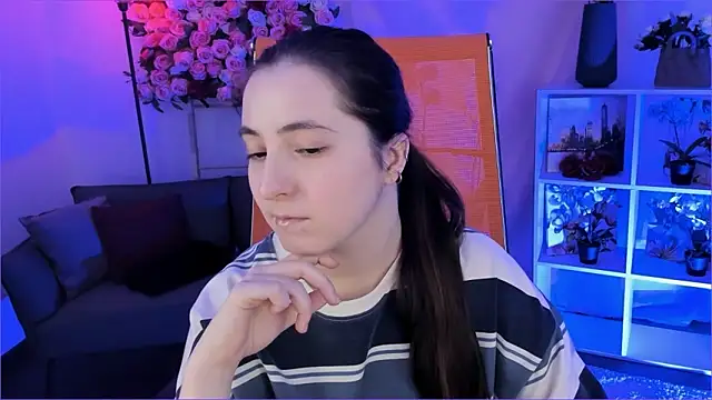 VirtuallVoyant's cam snapshot