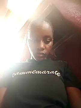 Petite_li's cam snapshot