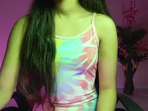 Saanvi_01's cam snapshot