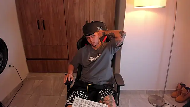 Jake_simons live sex cam