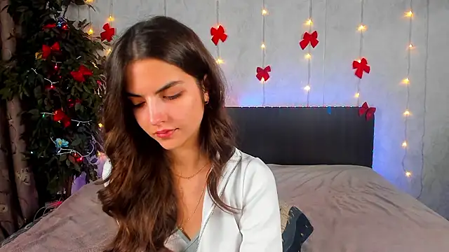 Milana_Crystal_'s cam snapshot