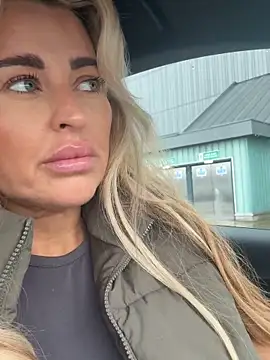 Carmel_Louise's cam snapshot