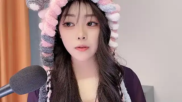 smalldaisy's cam snapshot