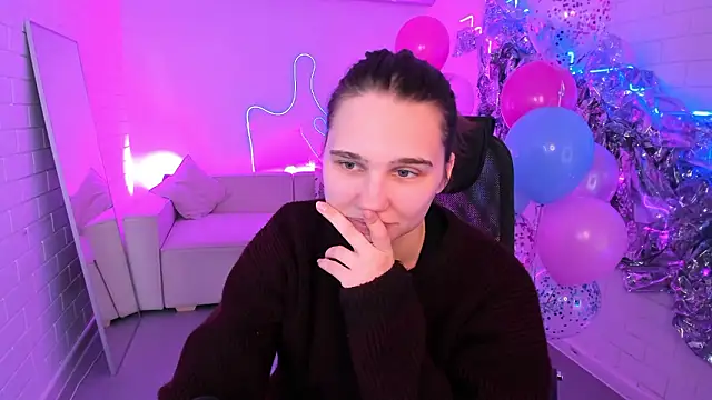 TessaMill's cam snapshot