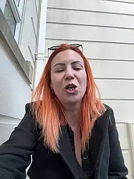 PervyxMilfxx live sex cam