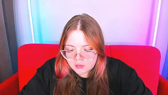 KellyFiery's cam snapshot