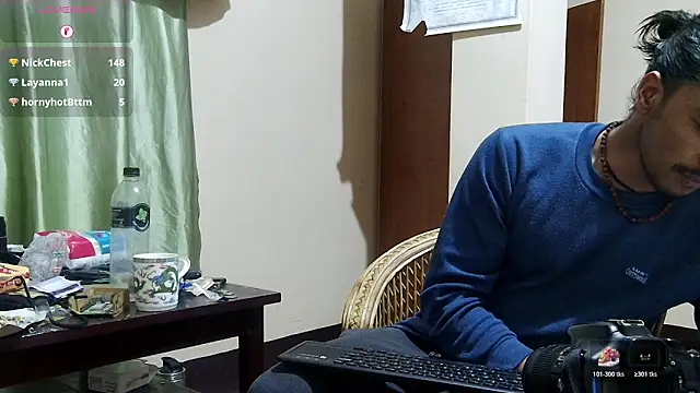 Gre3k_god's cam snapshot