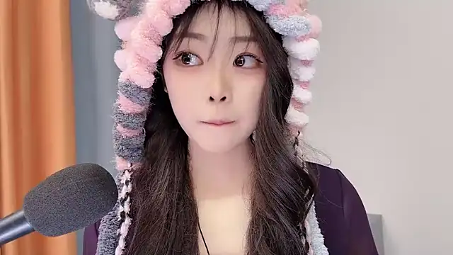 smalldaisy live sex cam