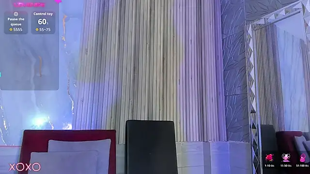 BriannaChelsea's cam snapshot