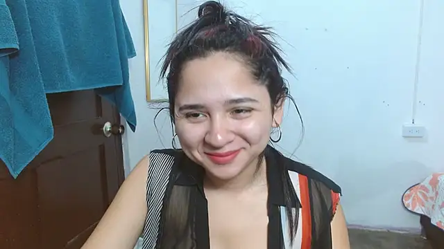 Thalian's cam snapshot