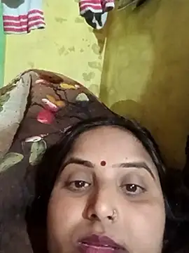 Pooja_hote's cam snapshot