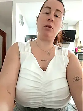 bichota85 live sex cam