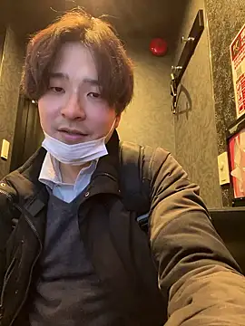 yuuki8910 live sex cam