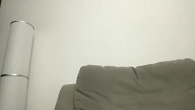 LukaShyGuy's cam snapshot