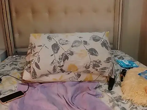 Iminathi20's cam snapshot