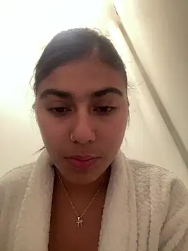 adorablepetite's cam snapshot