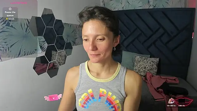 Valery_More__'s cam snapshot