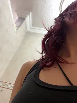 CamiTeaseX_'s cam snapshot