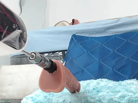 Hanna_Wilson1's cam snapshot