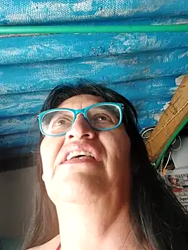 clarita_01's cam snapshot