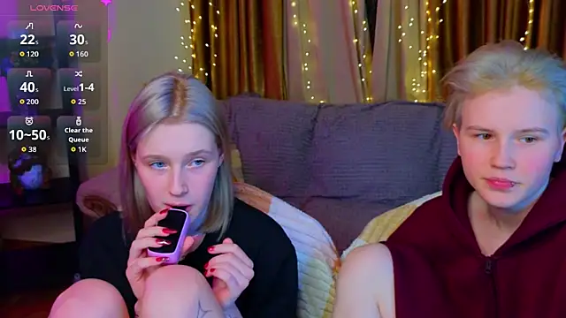 Girls_Fingers live sex cam