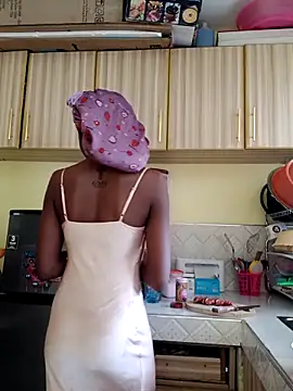 Its_slimianaa's cam snapshot