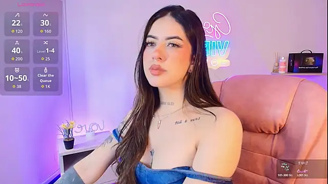 Alice_Vixen's cam snapshot