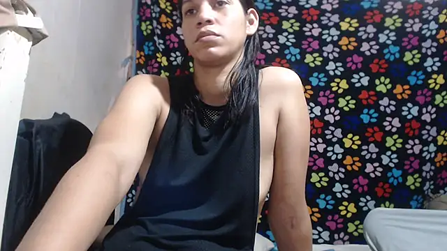 ELIZABET2-'s cam snapshot